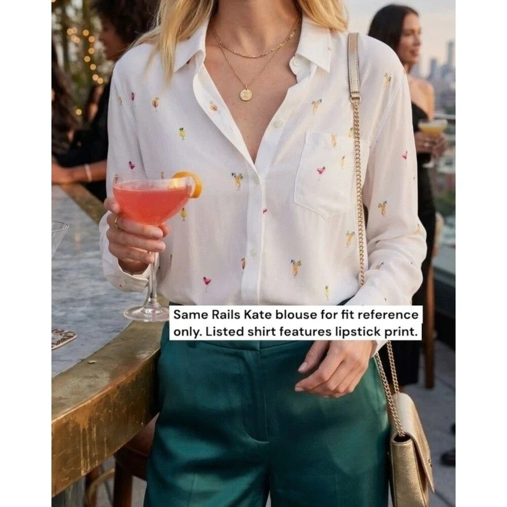Rails Kate Silk Blouse Ivory Pink Lips Print Button Front Pocket Shirt M
